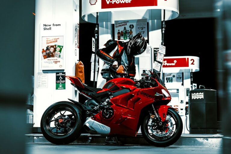 How Often Should You Check Oil & Fluids?