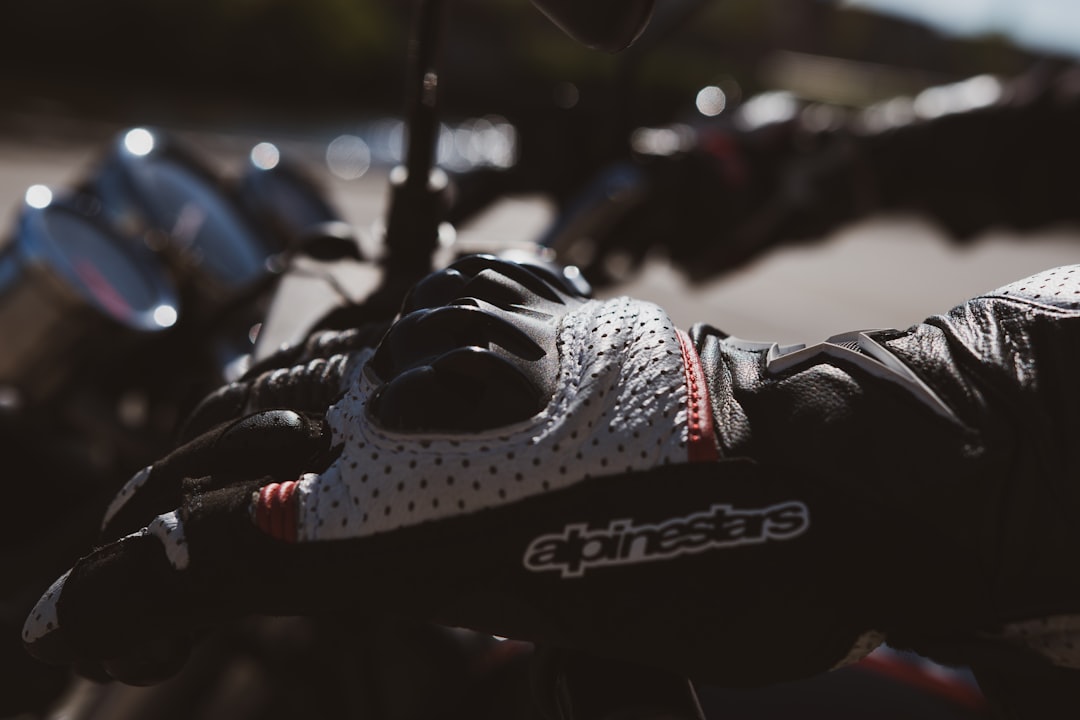 The Complete Gloves Guide for Motorcycle Riders