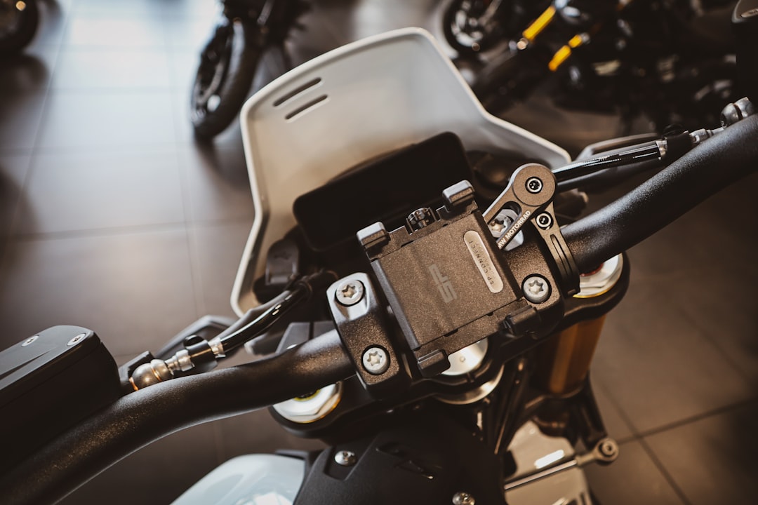 The Complete Phone Mounts Guide for Motorcycle Riders