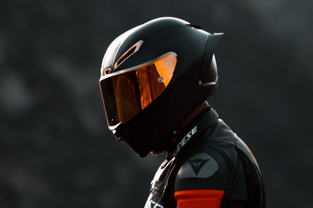 The Complete Smart Helmets Guide for Motorcycle Riders